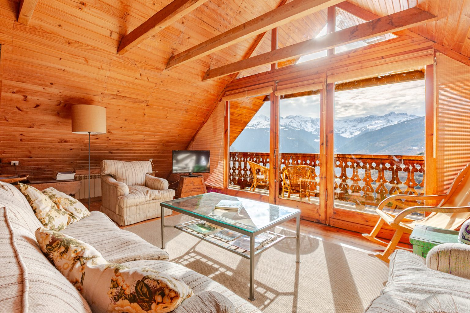 Apartamentos y casas con encanto en Barcelona, Empordà y Val d’Aran